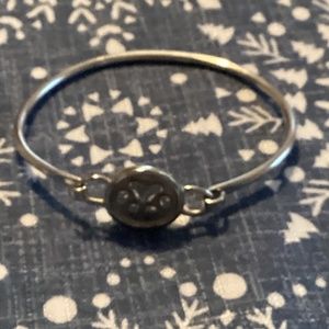 Dogs paw bracelet. Nickel